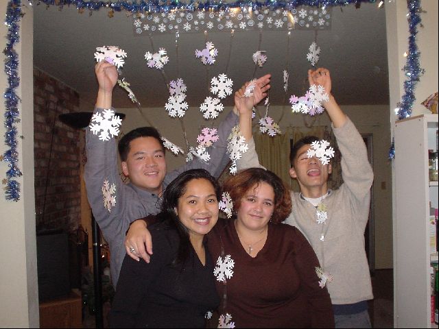 It's Snowing!
<No Caption>