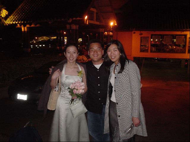 Money Shot
Ellen and Susan in SF for Jason and Shirley's wedding.