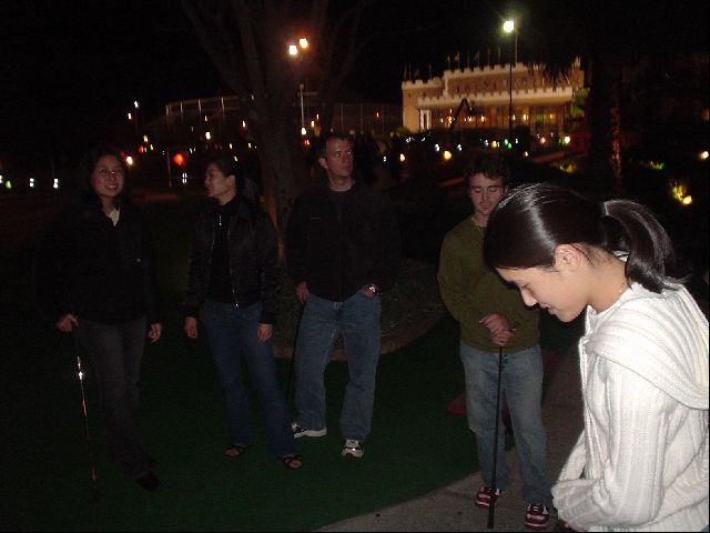 Impromptu Group Shot
Nancy, Sophia, Lee, Will, Ellie