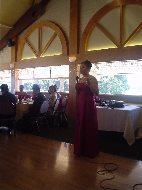 Sharon's Toast
<No Caption>